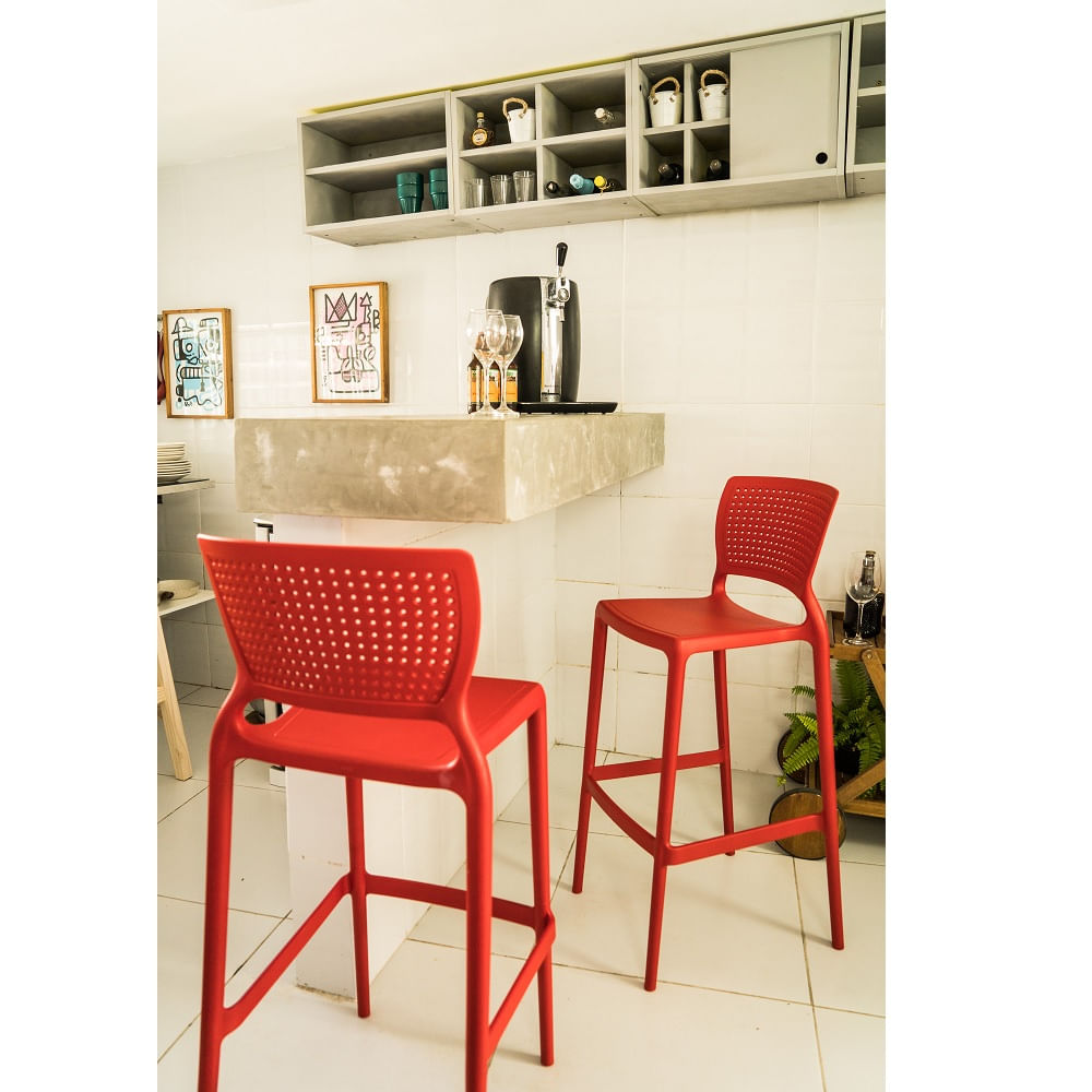 Conjunto de 4 Cadeiras Plásticas Tramontina Safira Alta Bar em Polipropileno e Fibra de Vidro Vermelho - Imagem 9